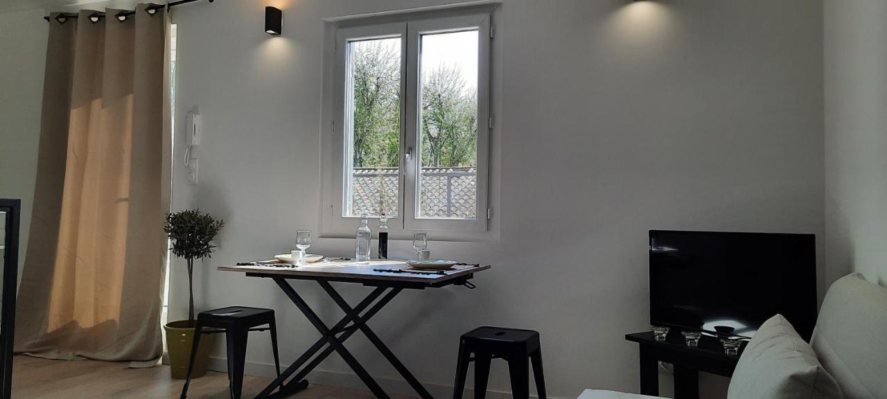 Studio Avec Terrasse Arles Dış mekan fotoğraf
